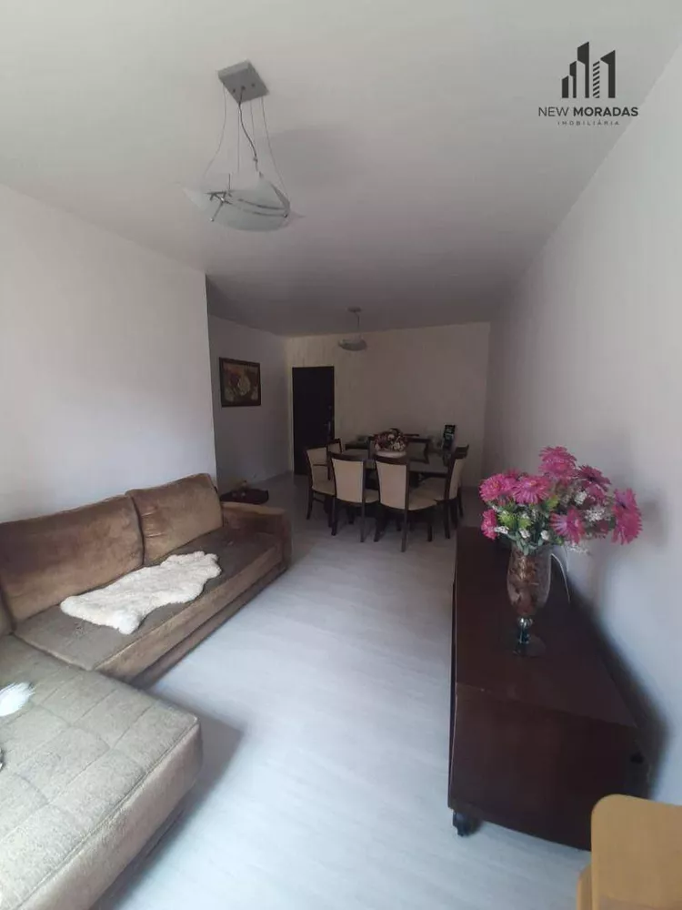 Apartamento à venda com 2 quartos, 90m² - Foto 2