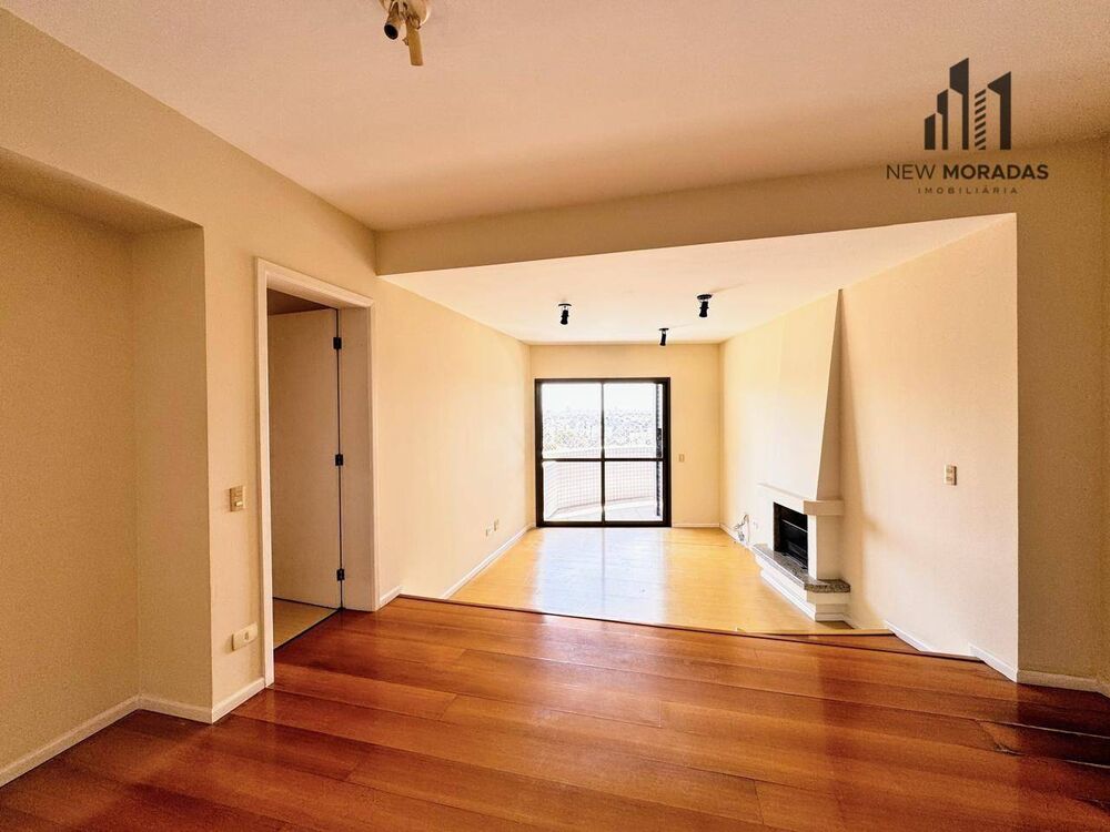 Apartamento à venda com 3 quartos, 114m² - Foto 1