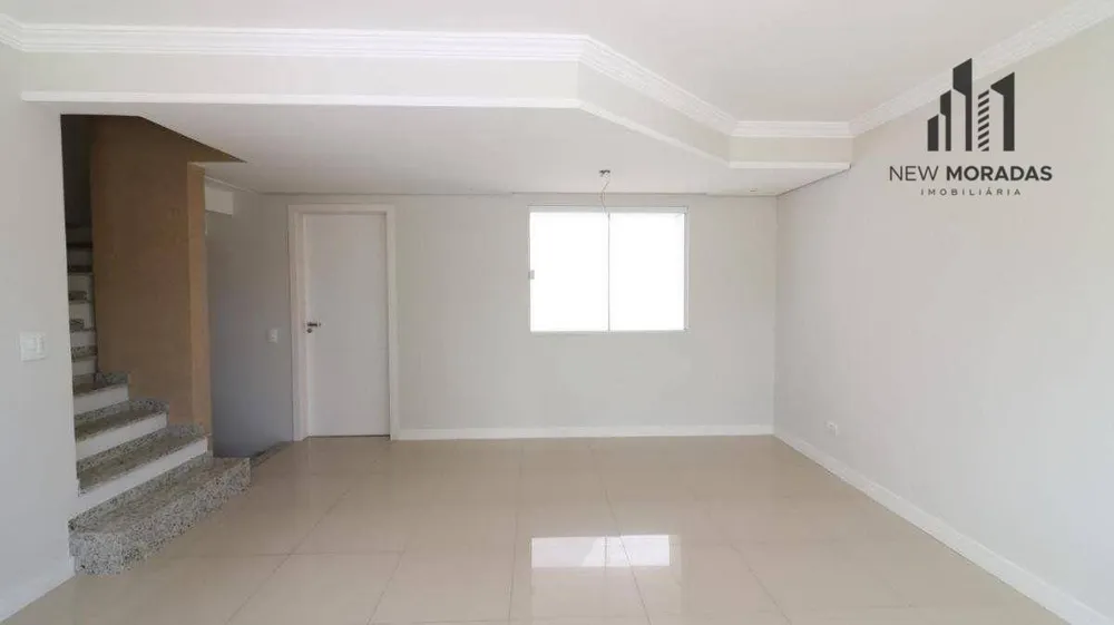 Sobrado, 3 quartos, 214 m² - Foto 2
