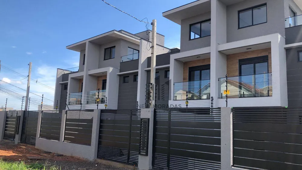 Sobrado, 3 quartos, 194 m² - Foto 1
