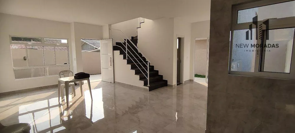 Sobrado à venda com 3 quartos, 110m² - Foto 4