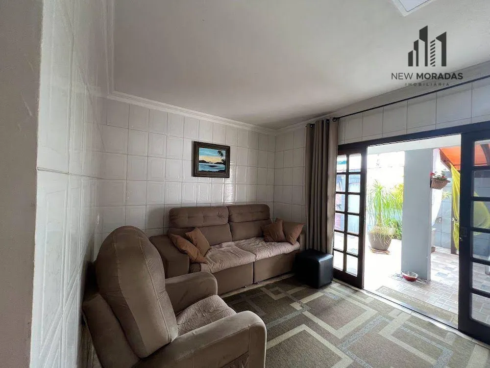 Casa, 4 quartos, 150 m² - Foto 1