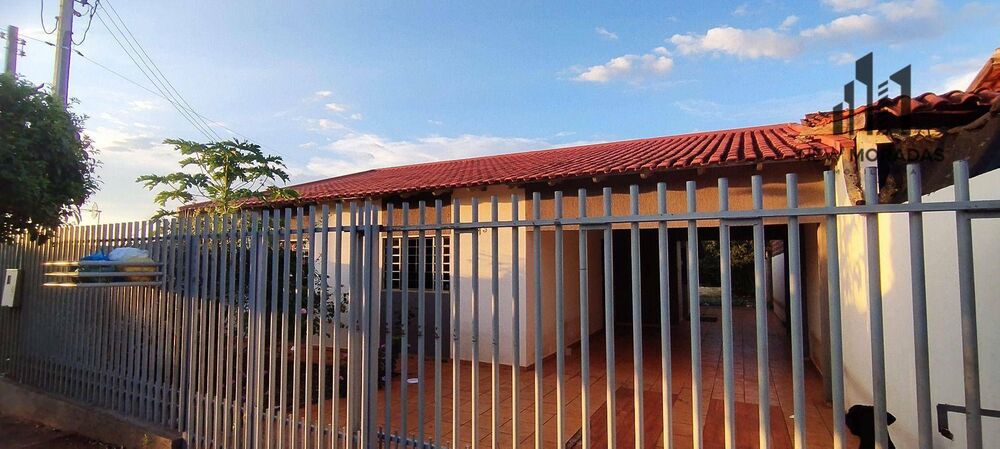 Casa à venda com 3 quartos, 126m² - Foto 4