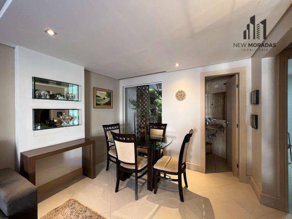 Sobrado à venda com 4 quartos, 165m² - Foto 1