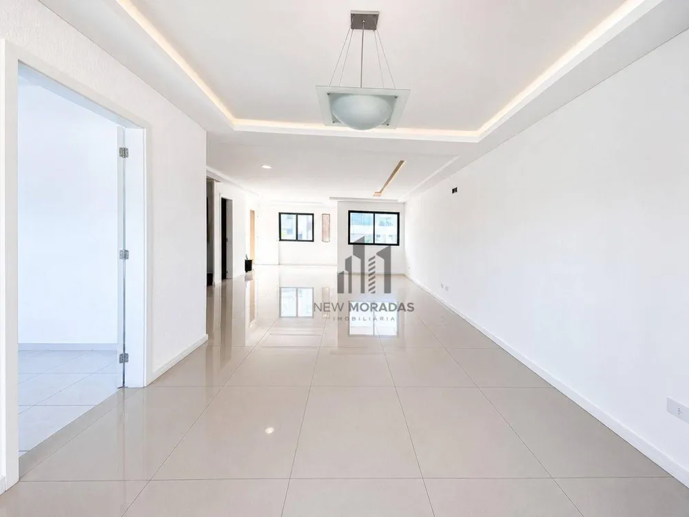 Sobrado, 5 quartos, 314 m² - Foto 3