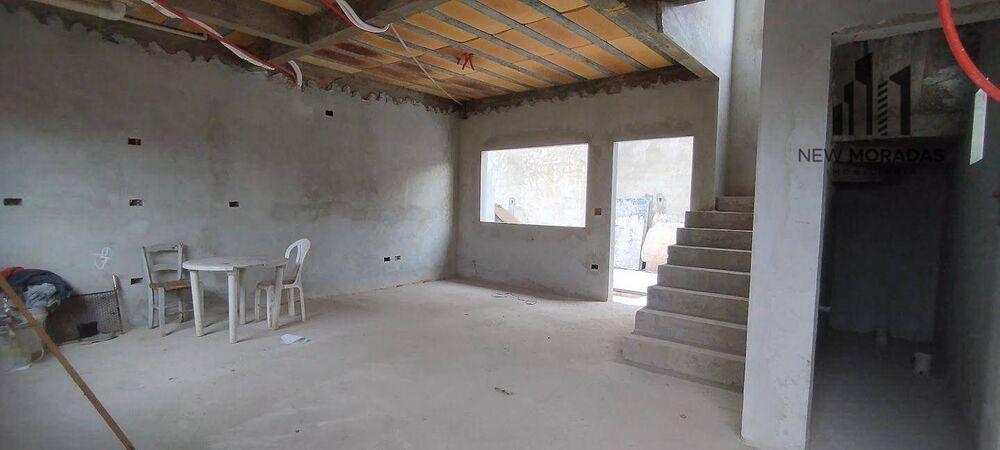 Sobrado à venda com 3 quartos, 129m² - Foto 2