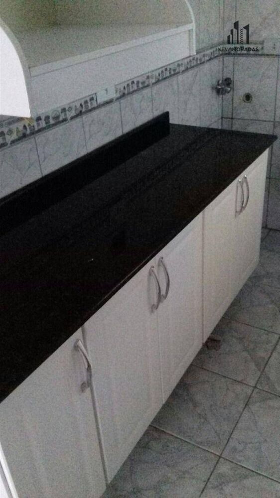 Apartamento à venda com 2 quartos, 37m² - Foto 2