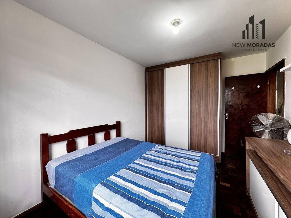 Casa à venda com 3 quartos, 110m² - Foto 2