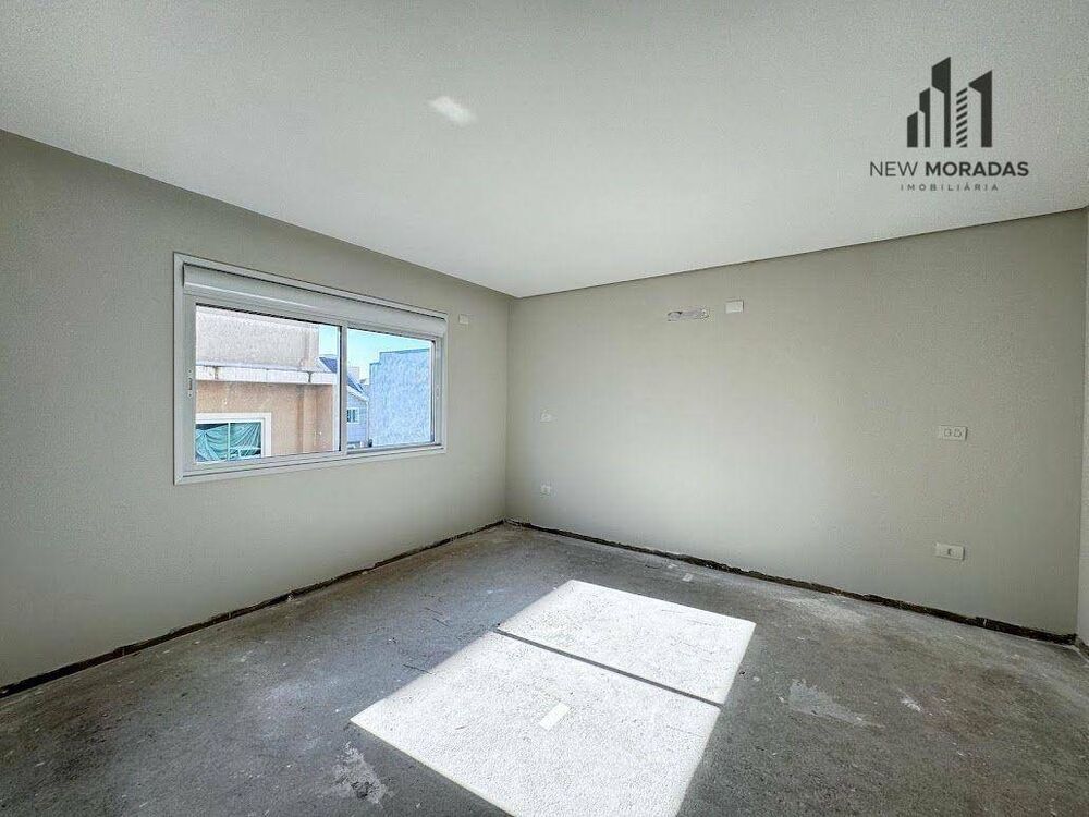 Sobrado à venda com 3 quartos, 210m² - Foto 4