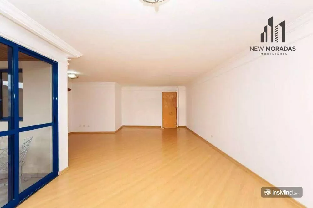 Apartamento à venda com 3 quartos, 131m² - Foto 4