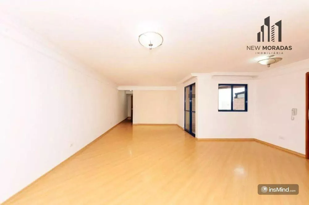 Apartamento à venda com 3 quartos, 131m² - Foto 2