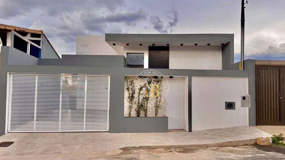 Casa, 3 quartos, 188 m² - Foto 1