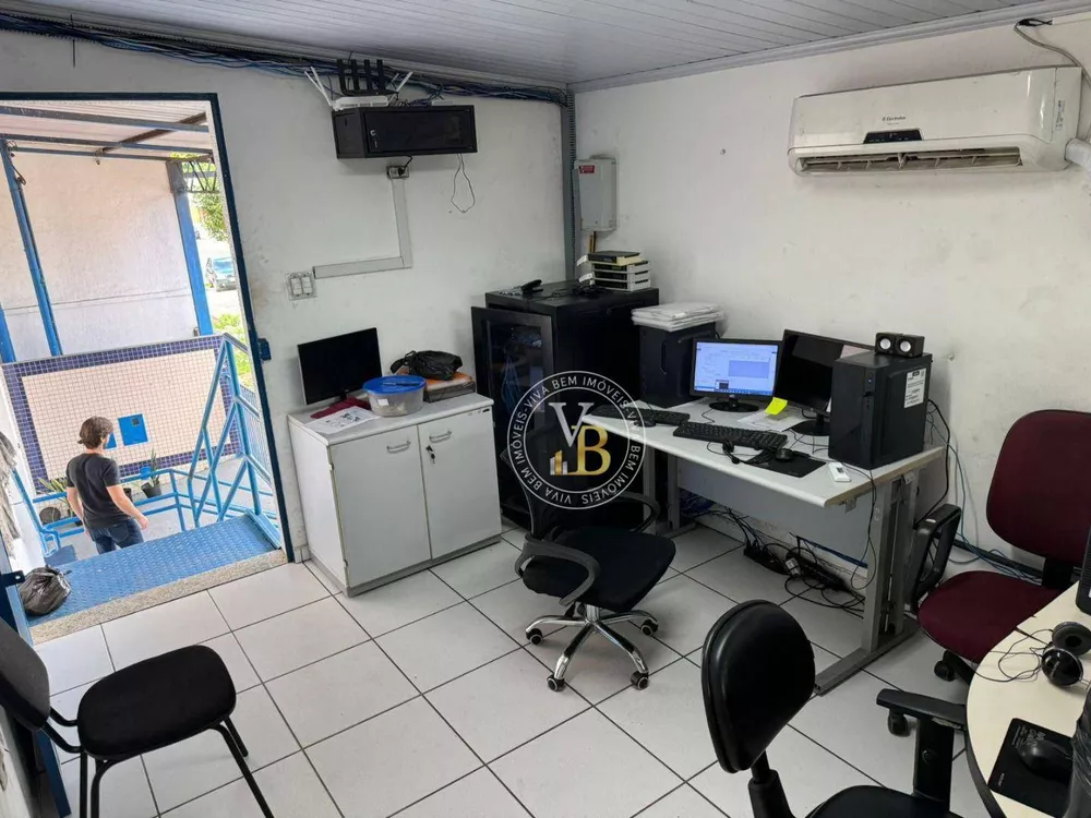 Depósito-Galpão, 700 m² - Foto 2
