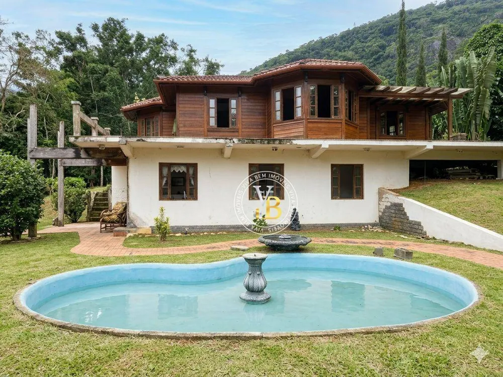 Chácara, 3 quartos, 10000 m² - Foto 1
