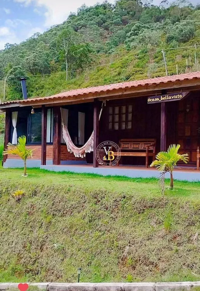 Chácara, 3 quartos, 760 m² - Foto 1