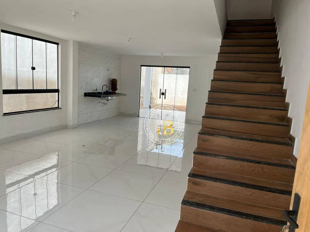 Casa, 3 quartos, 142 m² - Foto 2