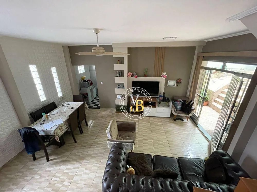 Casa, 3 quartos, 200 m² - Foto 14