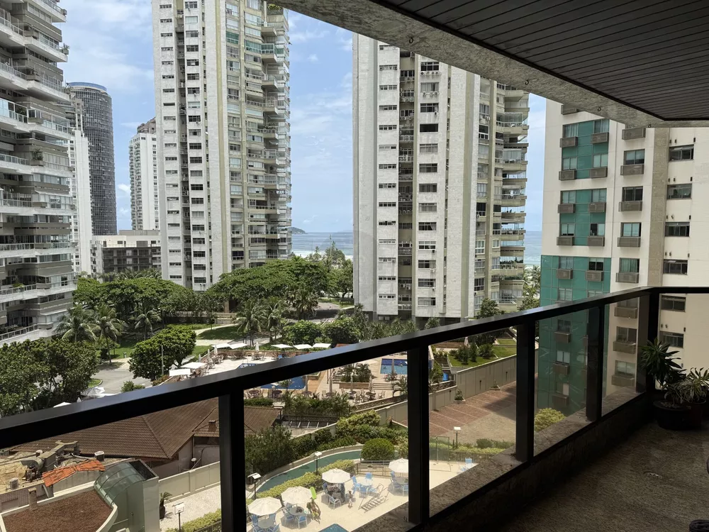Apartamento, 3 quartos, 167 m² - Foto 2