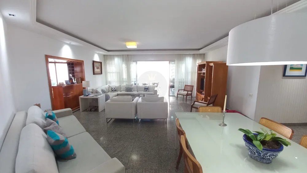 Apartamento, 3 quartos, 200 m² - Foto 1