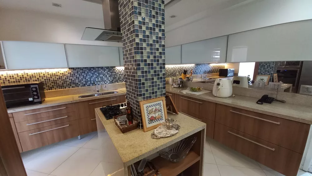 Apartamento, 3 quartos, 200 m² - Foto 3