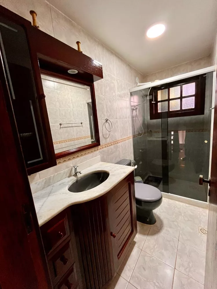 Casa, 5 quartos, 205 m² - Foto 4