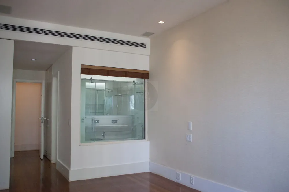 Apartamento, 3 quartos, 386 m² - Foto 1