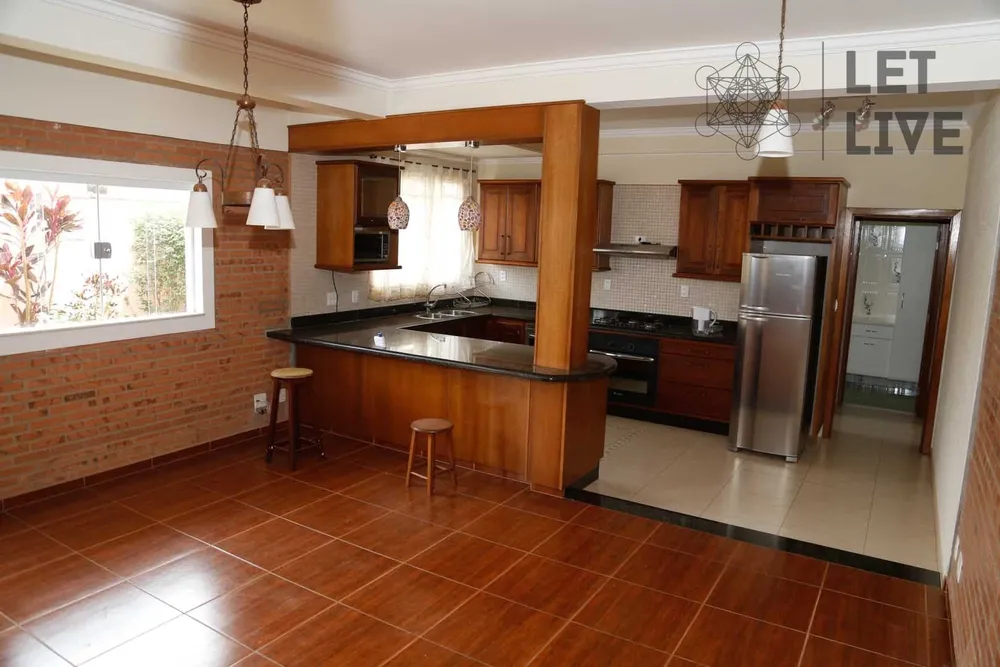 Casa, 3 quartos, 261 m² - Foto 4