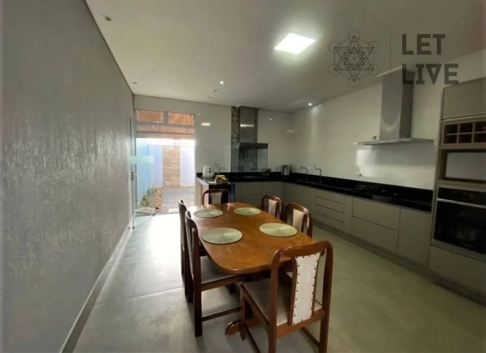Casa, 3 quartos, 175 m² - Foto 1