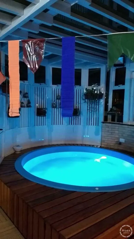 Casa, 3 quartos, 260 m² - Foto 3