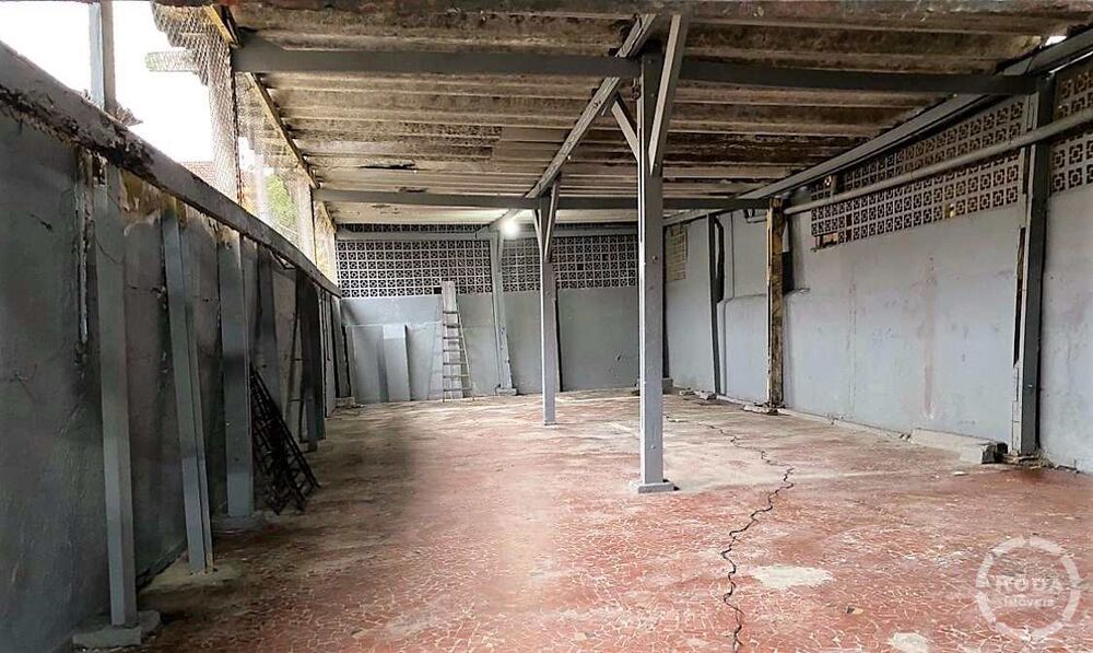 Loja-Salão, 350 m² - Foto 1