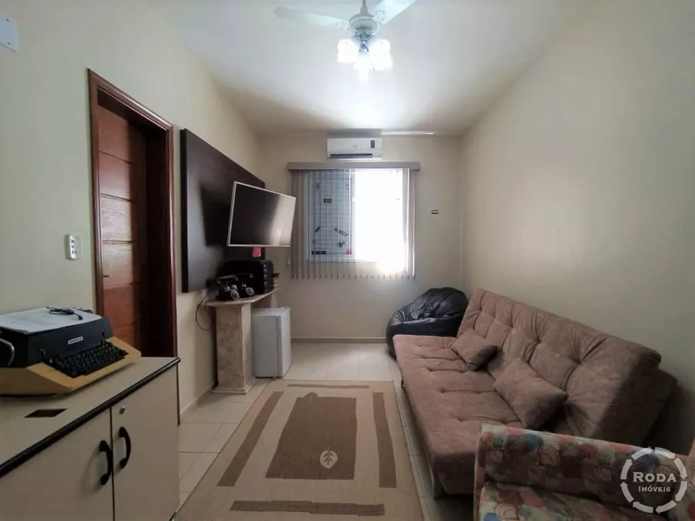 Casa, 4 quartos, 236 m² - Foto 1