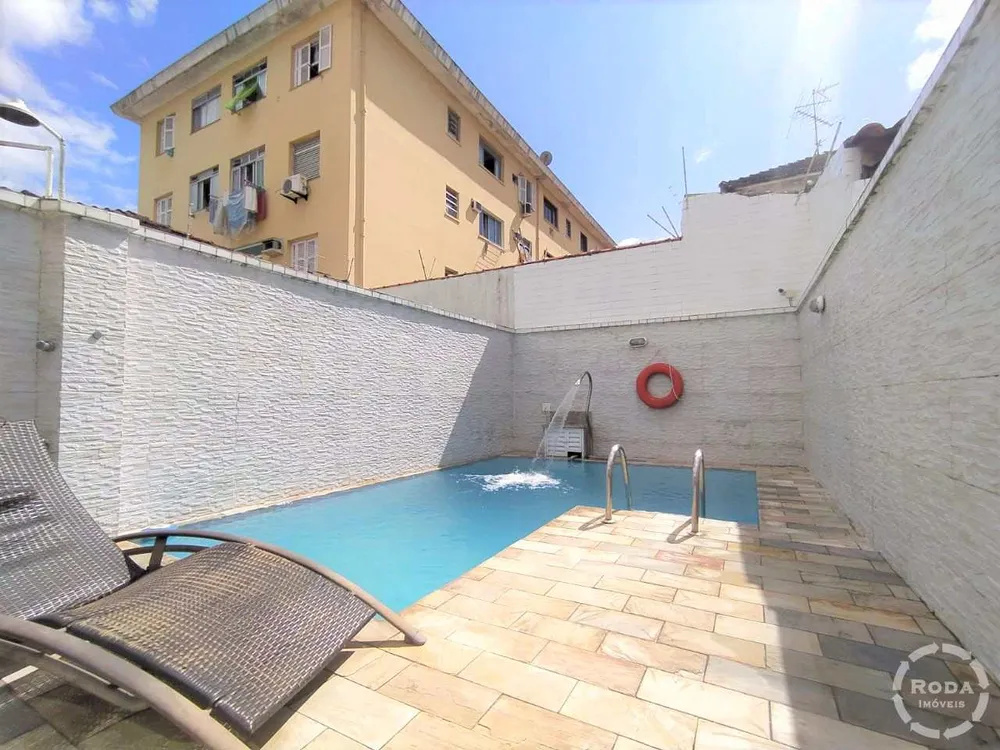 Casa, 4 quartos, 236 m² - Foto 1