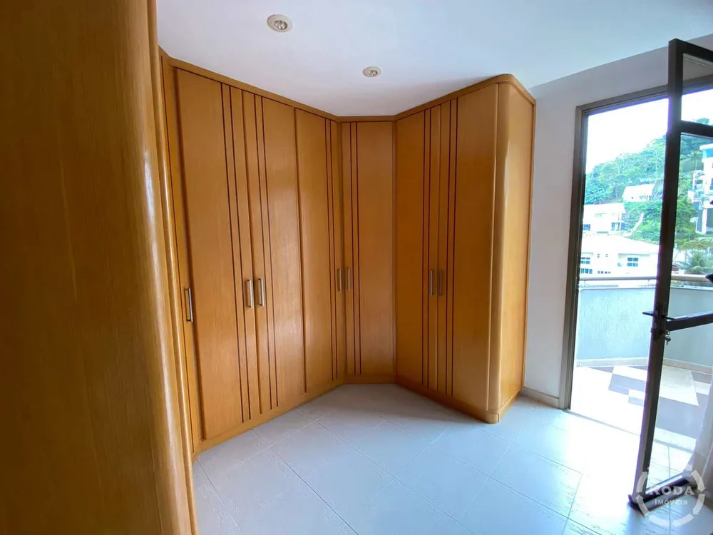 Casa, 6 quartos, 824 m² - Foto 11