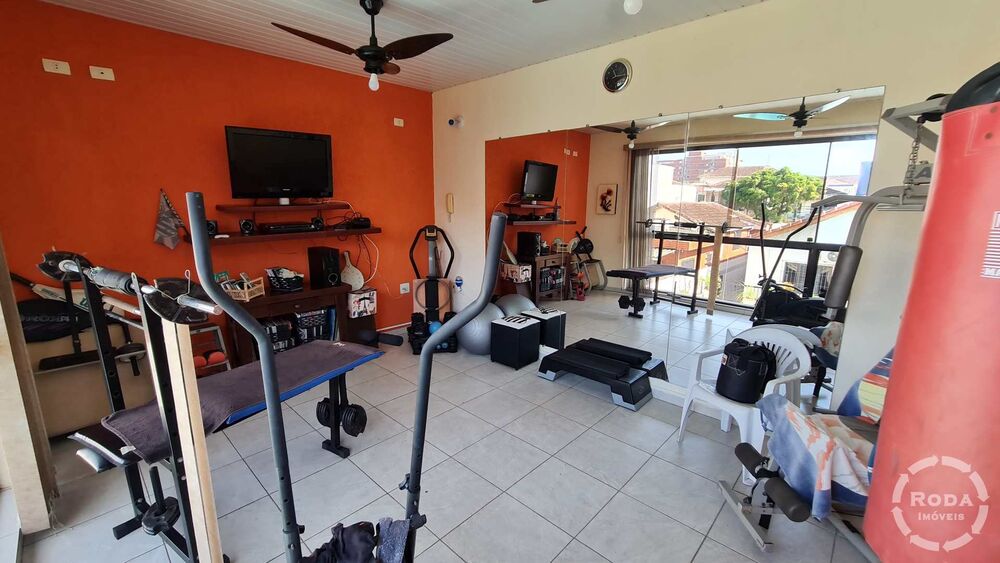 Casa à venda com 3 quartos, 350m² - Foto 10