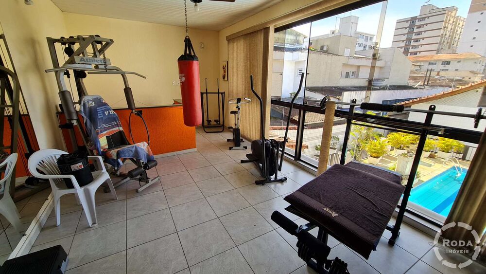 Casa à venda com 3 quartos, 350m² - Foto 9
