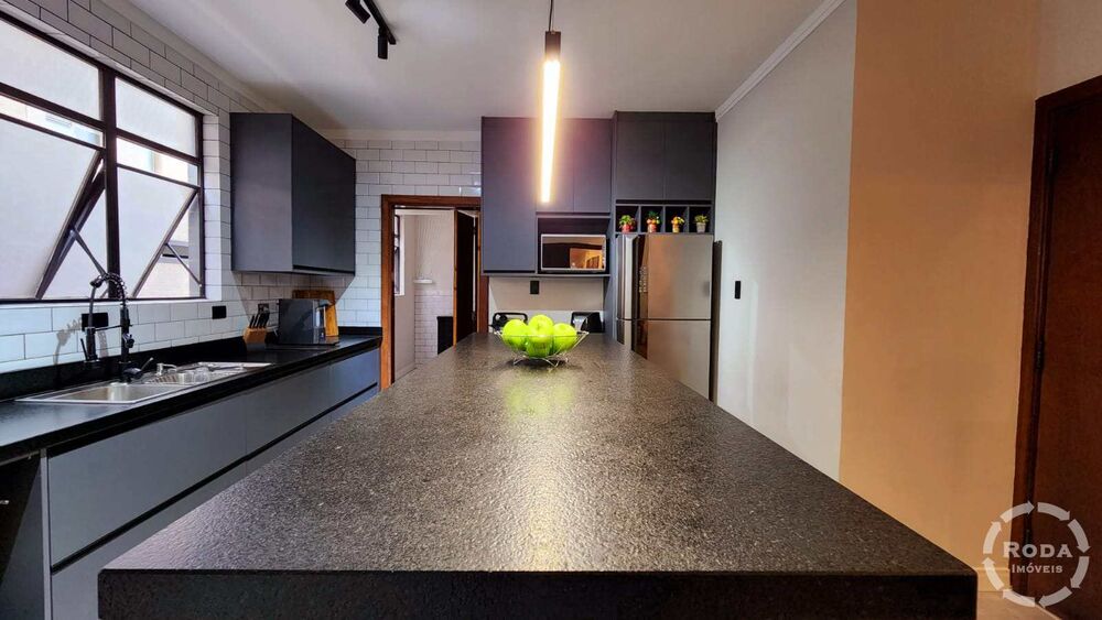 Apartamento à venda com 3 quartos, 145m² - Foto 10