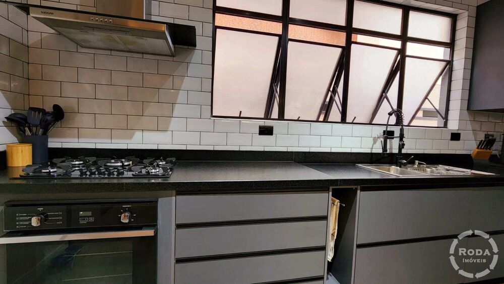 Apartamento à venda com 3 quartos, 145m² - Foto 11