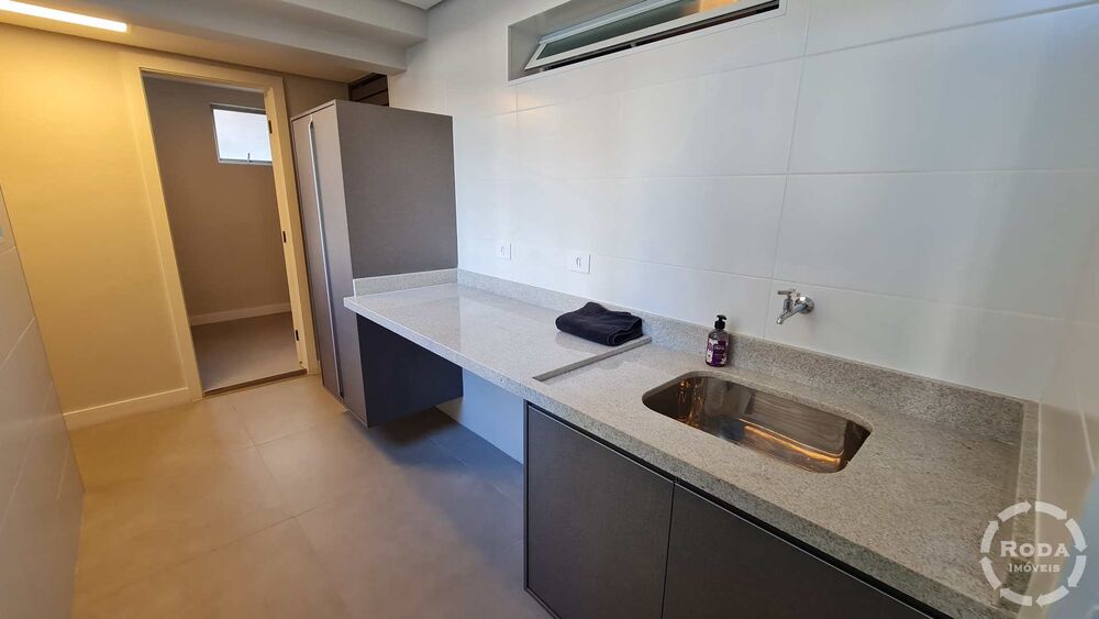 Apartamento, 3 quartos, 223 m² - Foto 1