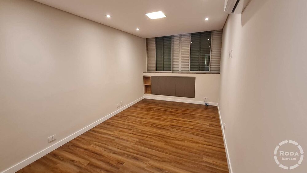 Apartamento, 3 quartos, 223 m² - Foto 4