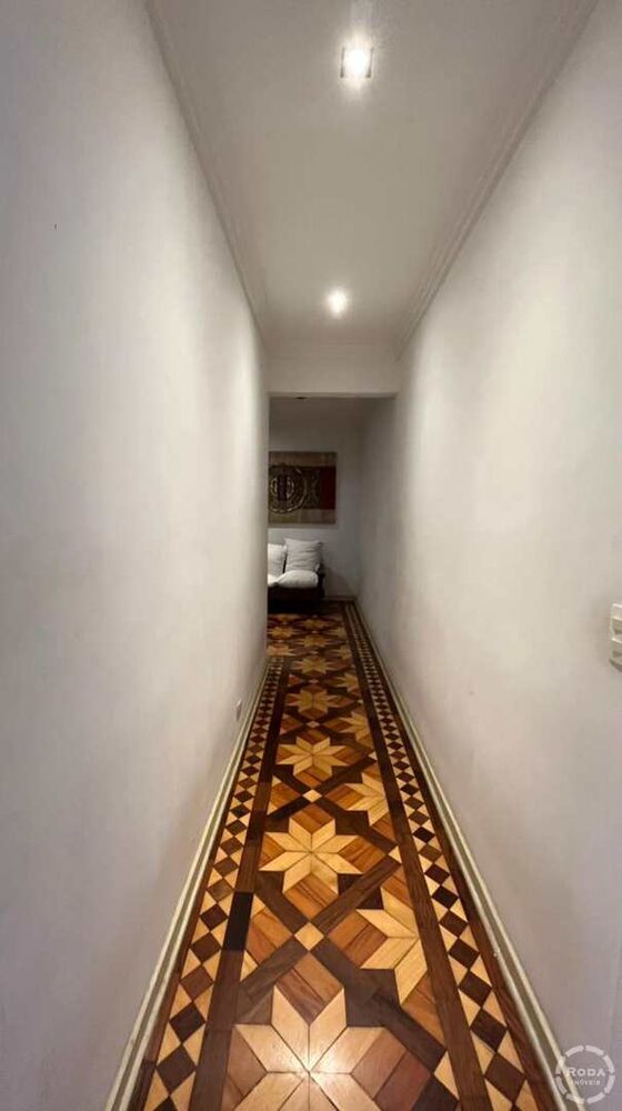 Apartamento à venda com 3 quartos, 165m² - Foto 4