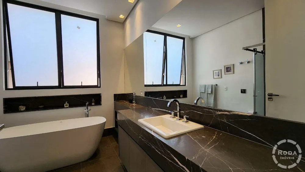 Casa, 4 quartos, 376 m² - Foto 18