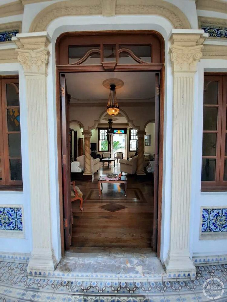 Sobrado, 4 quartos, 280 m² - Foto 1