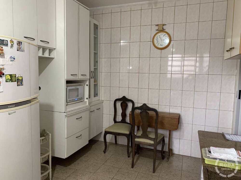 Apartamento à venda com 3 quartos, 124m² - Foto 7