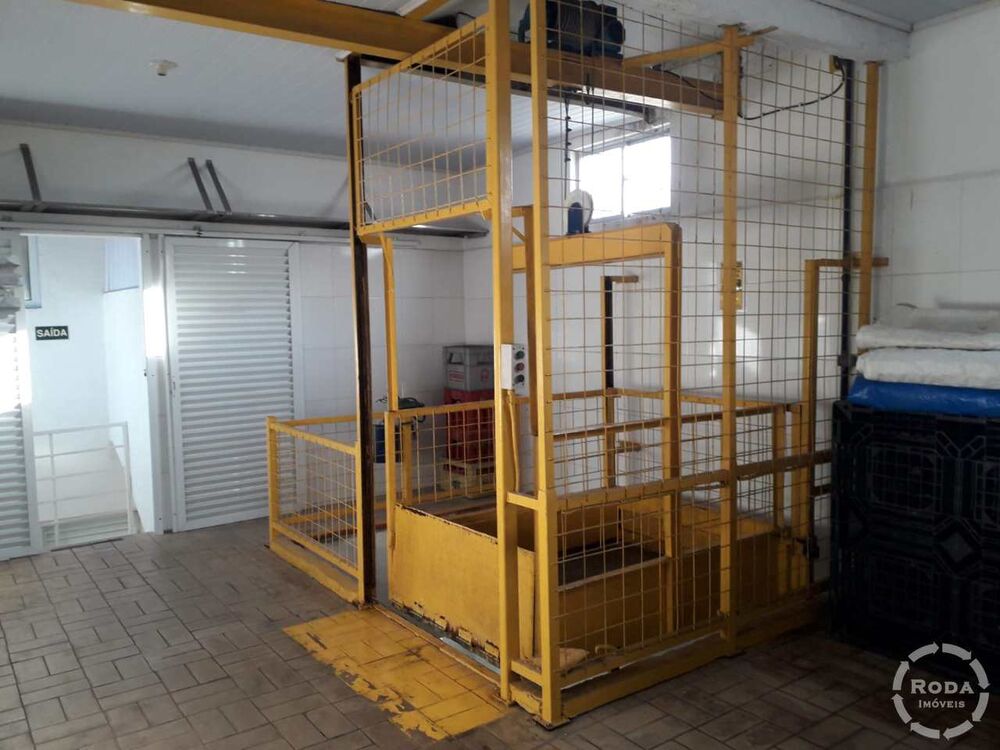 Sobrado, 335 m² - Foto 2