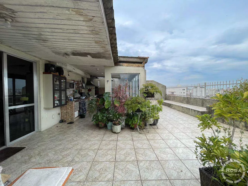 Cobertura, 3 quartos, 215 m² - Foto 12