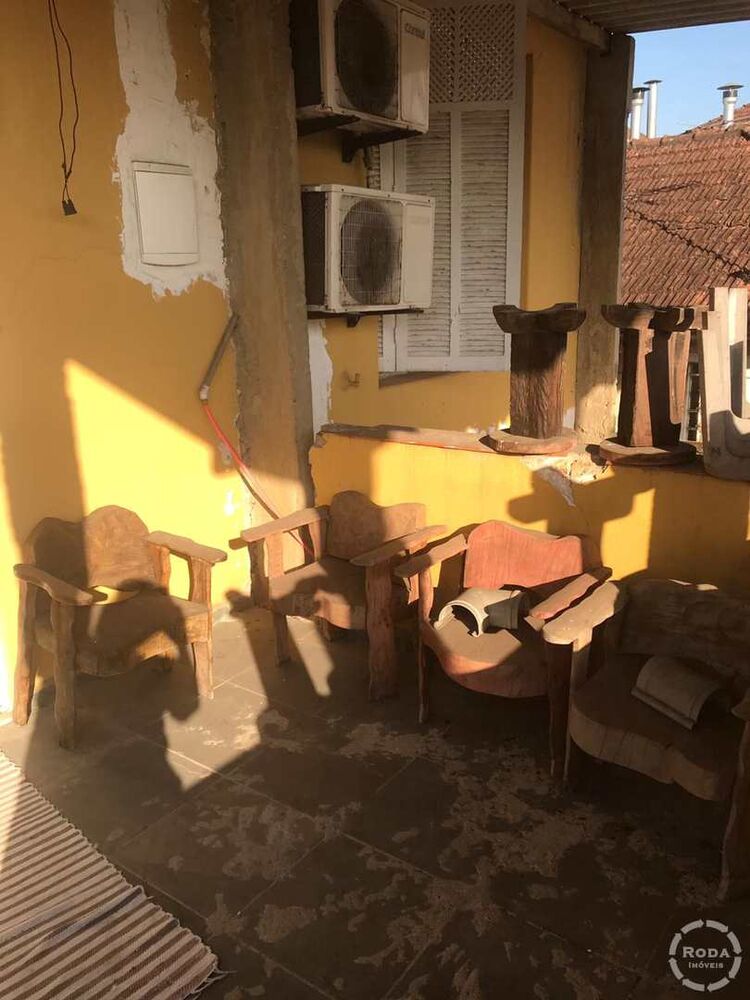 Casa à venda com 5 quartos, 300m² - Foto 12