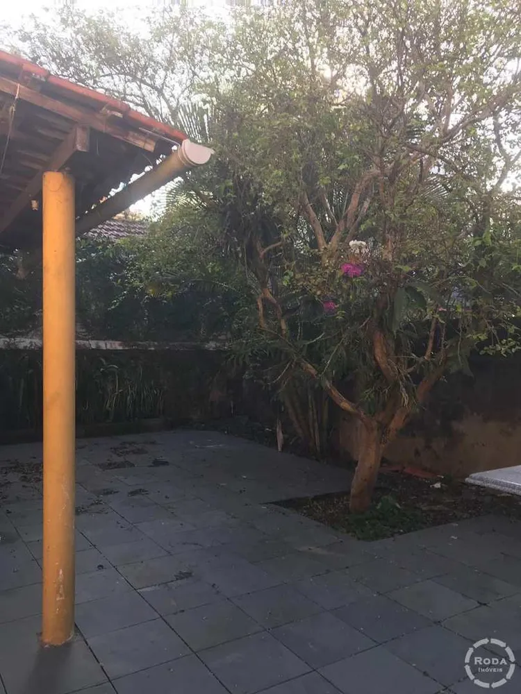 Casa, 5 quartos, 300 m² - Foto 13