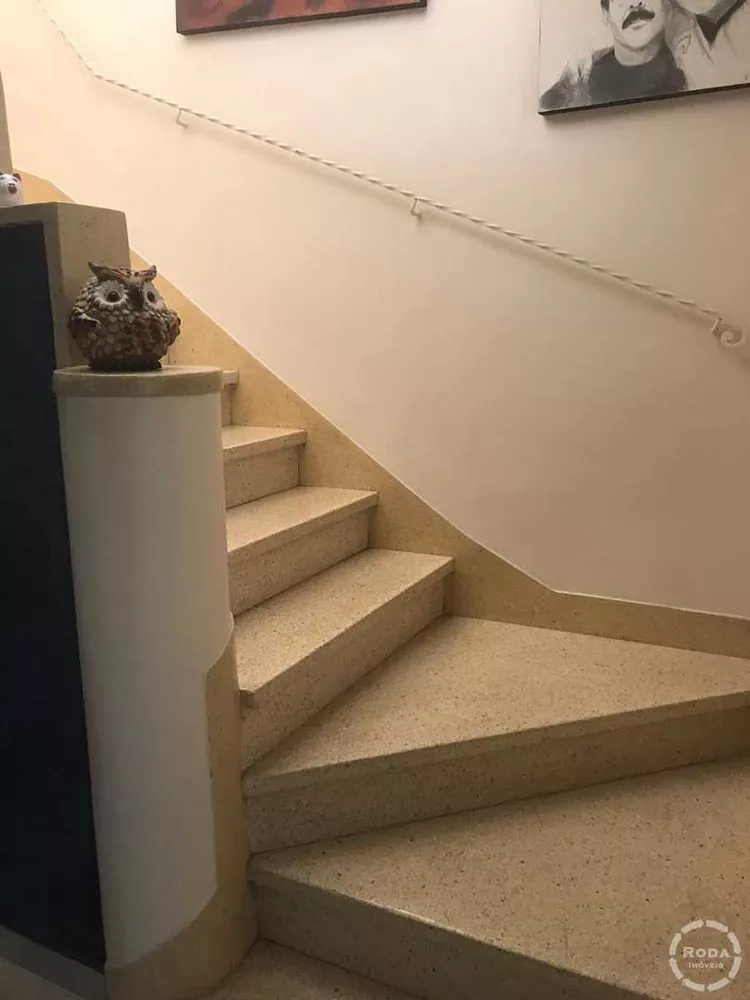 Casa, 5 quartos, 300 m² - Foto 2