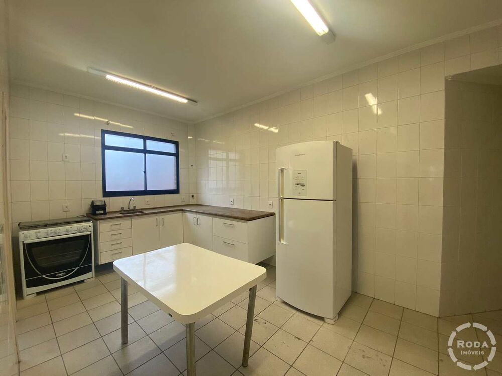 Apartamento à venda com 3 quartos, 190m² - Foto 19