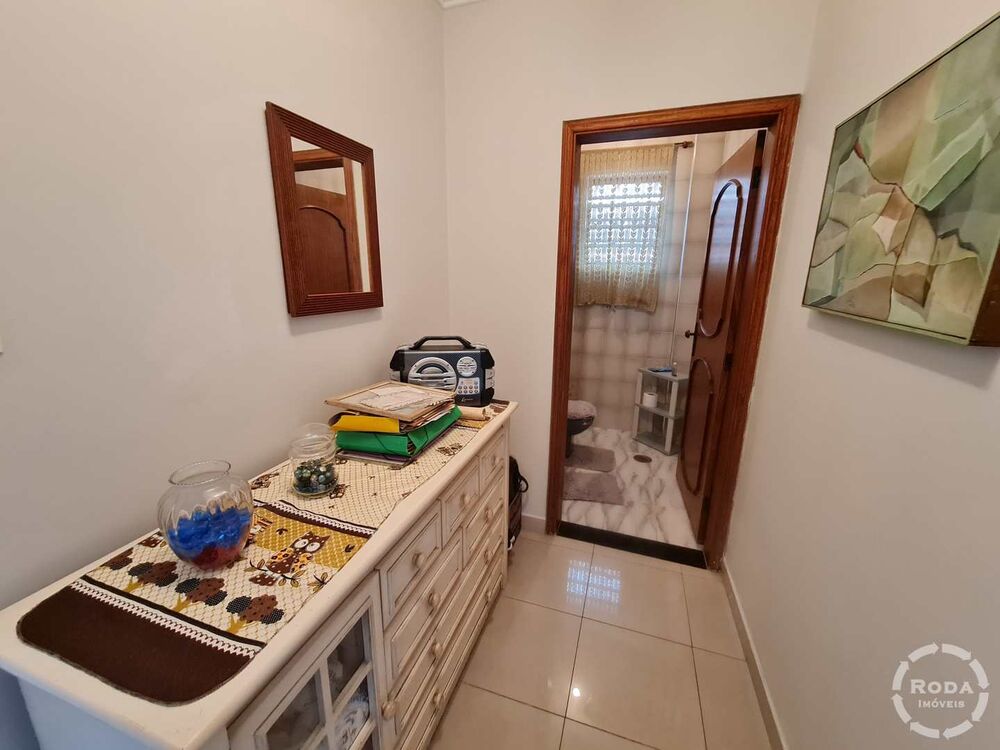 Sobrado à venda com 4 quartos, 315m² - Foto 2